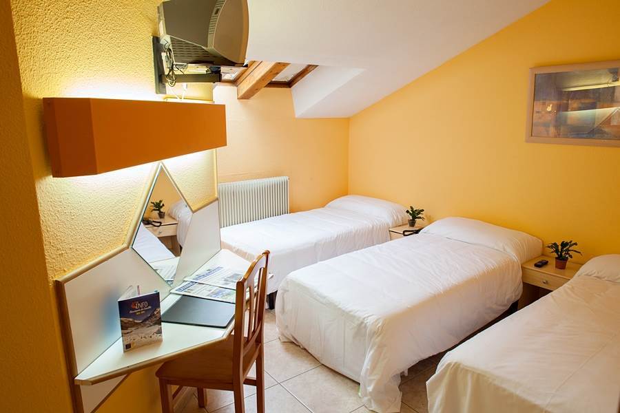 Hotel Les Terres لالدوسا المظهر الخارجي الصورة