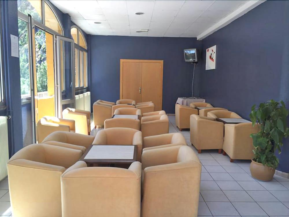 Hotel Les Terres لالدوسا المظهر الخارجي الصورة